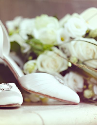 Schuhe, Diamanten, Blumen, Brautstrauß, Weiß